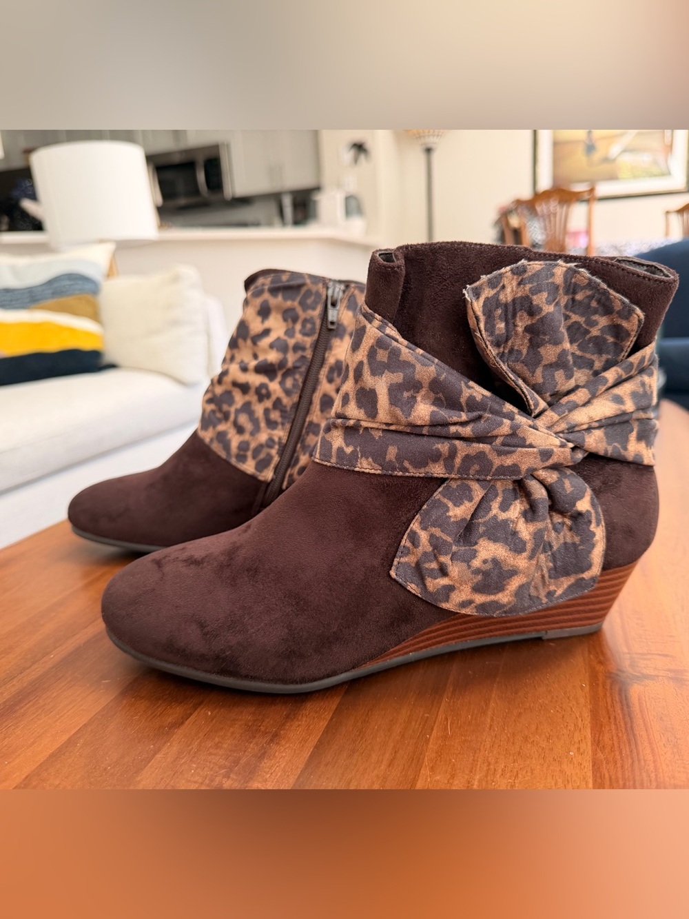 Comfortview 9.5M Brown Leopard Wrap Bow Wedge Ankle Booties